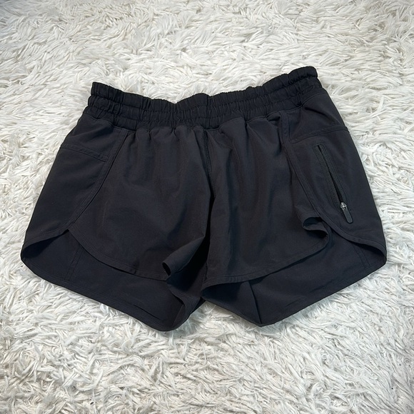 Lululemon Tracker Short IV Black - Picture 1 of 6